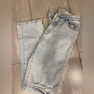 Cotton On Long Straight Leg Light Wash Jeans. US Size 6. Brand new.